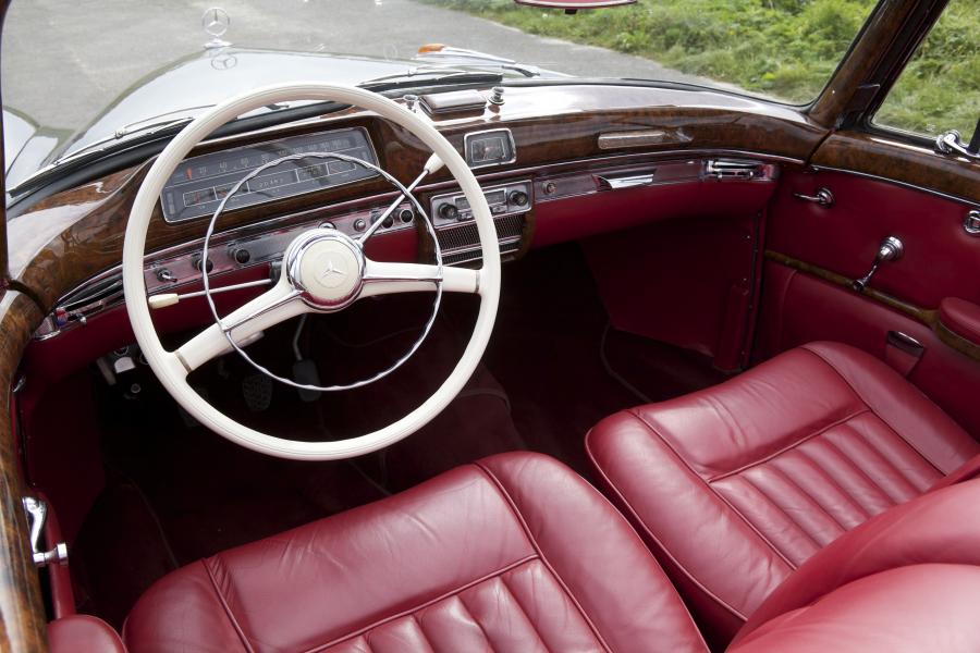  Mercedes-Benz 220 S Cabriolet 1958 года  (фото 23 из 49)